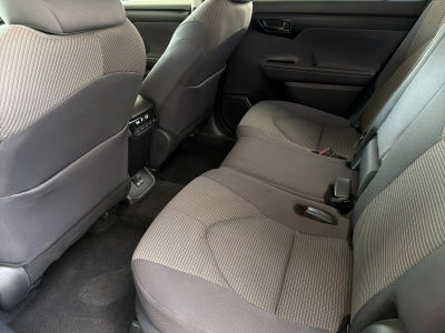 2025 Toyota Highlander LE