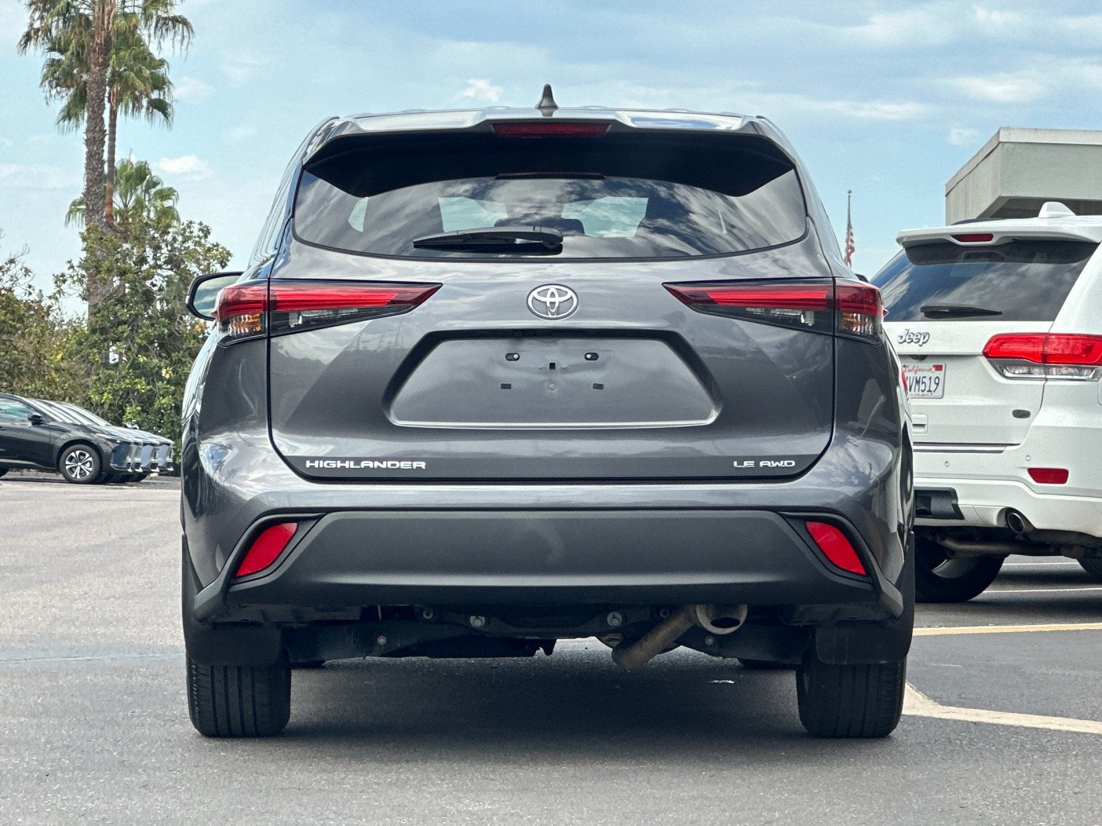 2025 Toyota Highlander LE