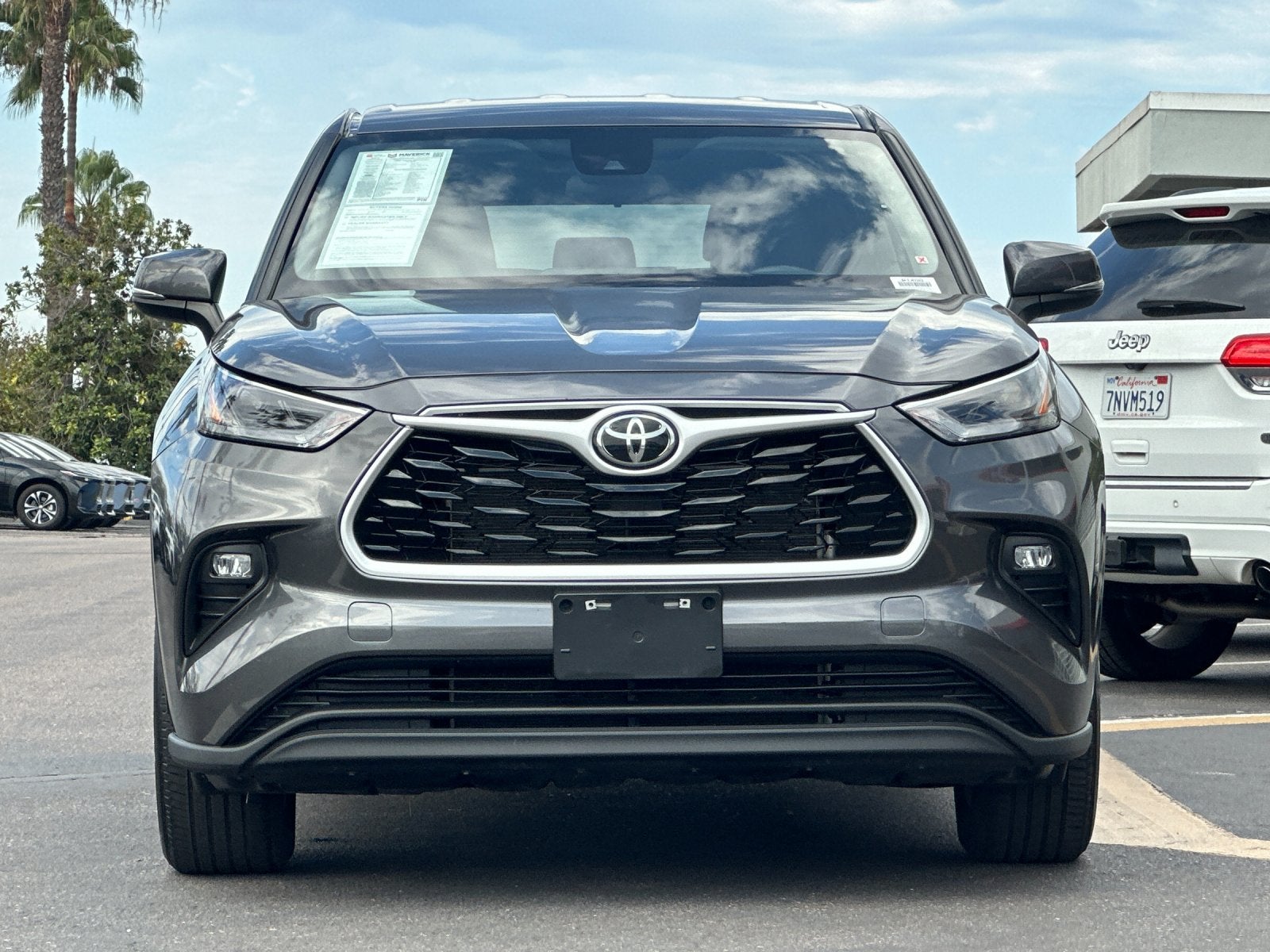 2025 Toyota Highlander LE