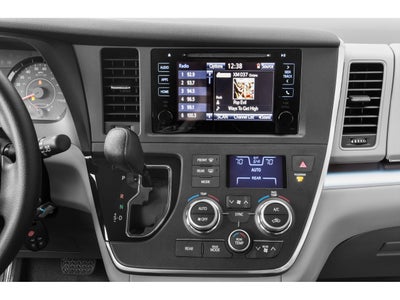 2015 Toyota Sienna LE