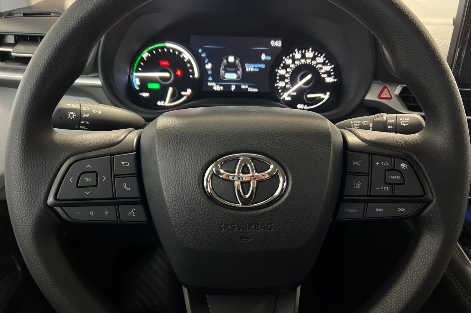 2026 Toyota Sienna LE 8 Passenger