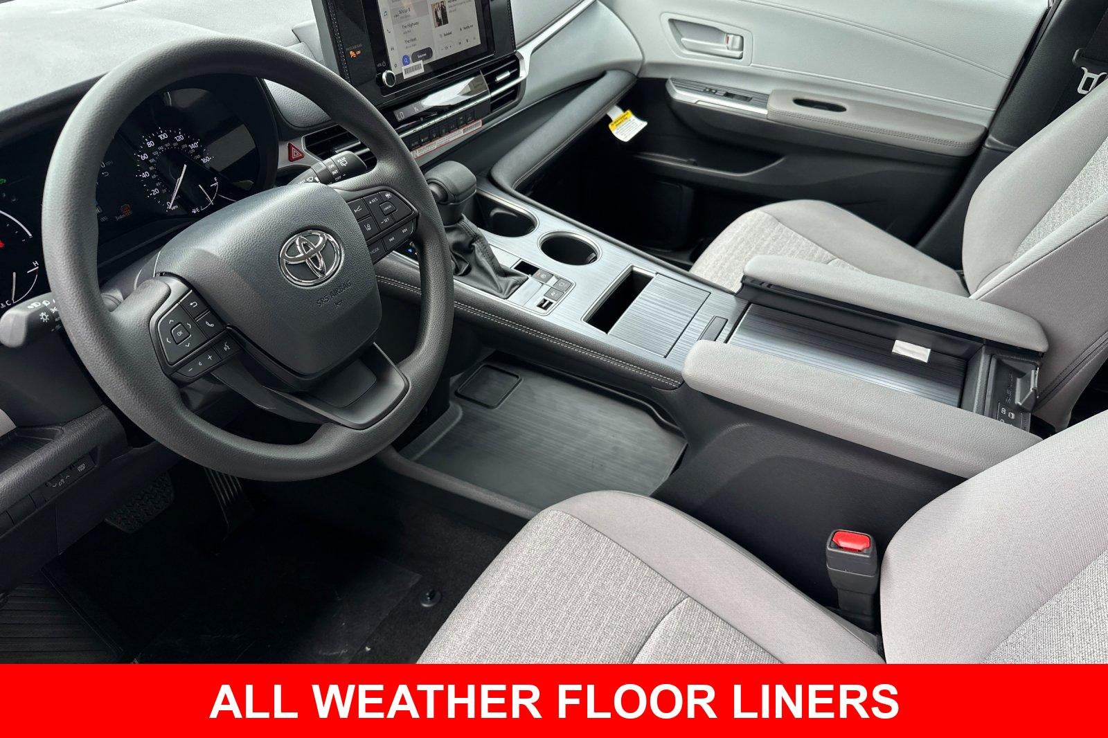 2026 Toyota Sienna LE 8 Passenger