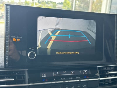 2025 Toyota Sienna LE 8 Passenger