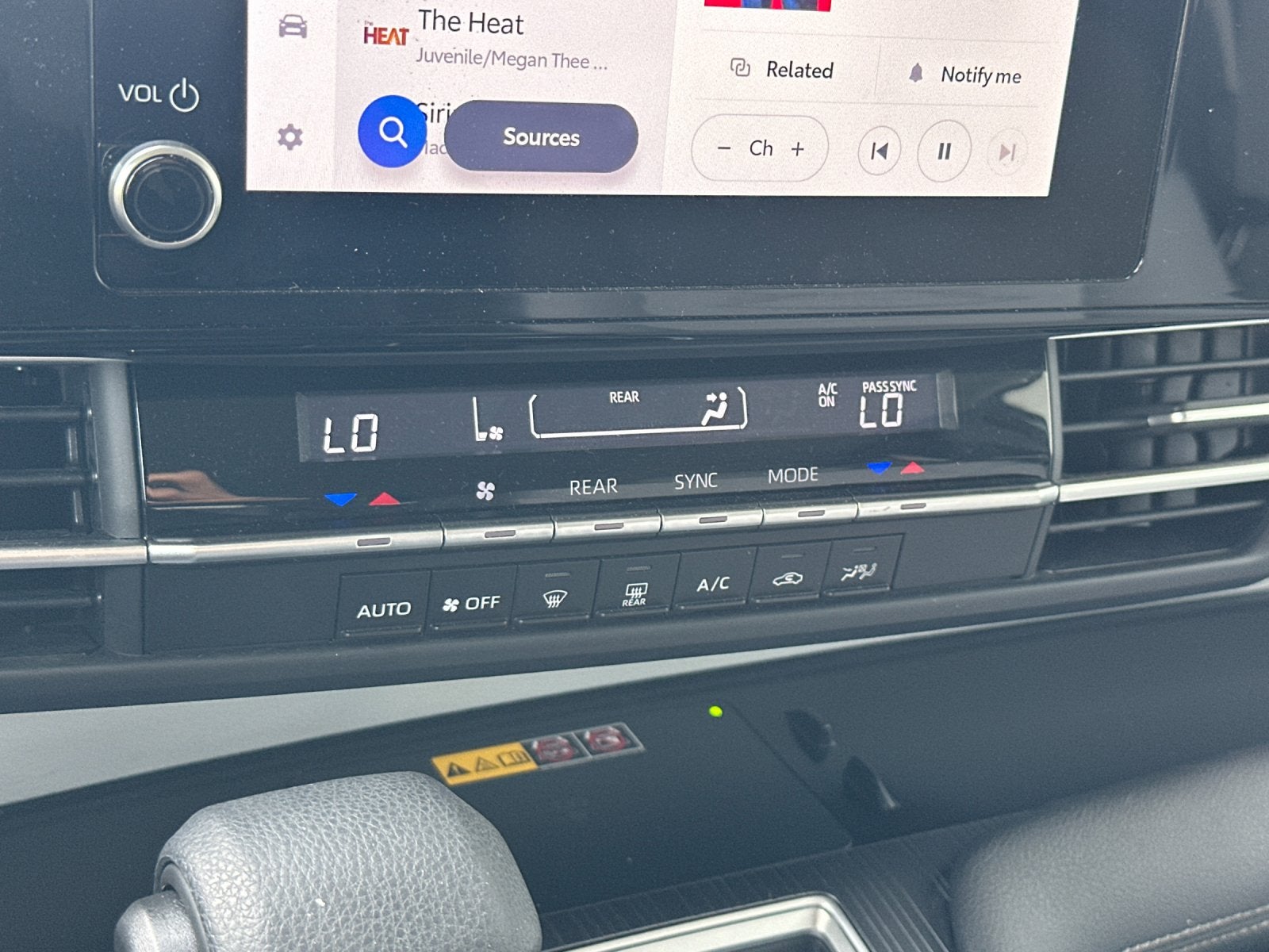 2025 Toyota Sienna LE 8 Passenger