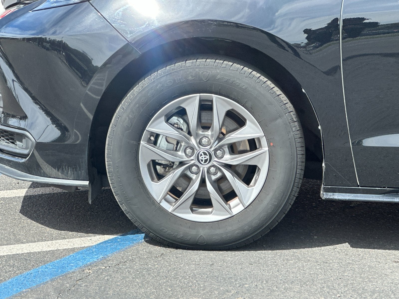 2025 Toyota Sienna LE 8 Passenger