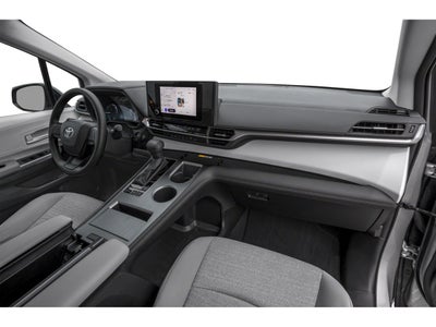 2025 Toyota Sienna LE 8 Passenger