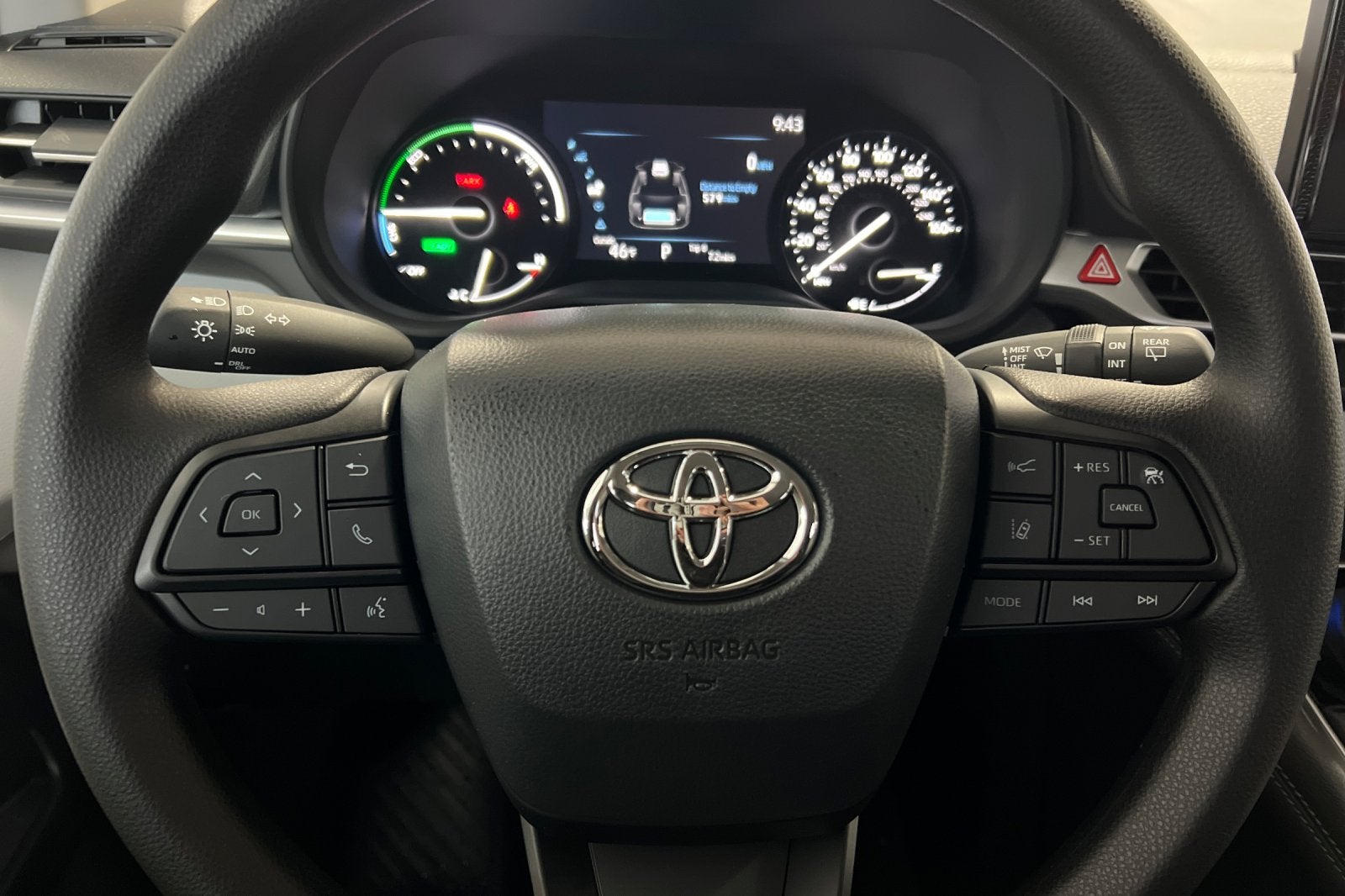 2026 Toyota Sienna LE 8 Passenger
