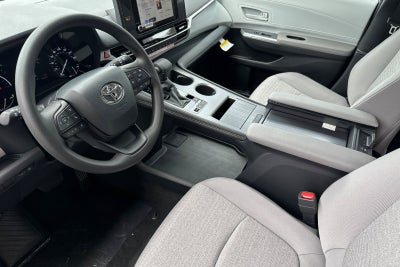 2026 Toyota Sienna LE 8 Passenger