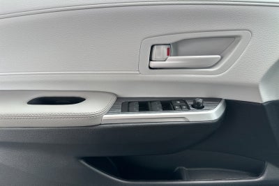 2026 Toyota Sienna LE 8 Passenger
