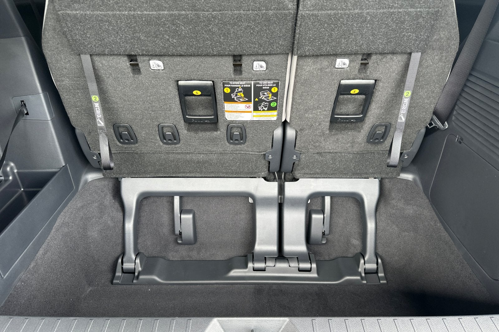 2026 Toyota Sienna LE 8 Passenger