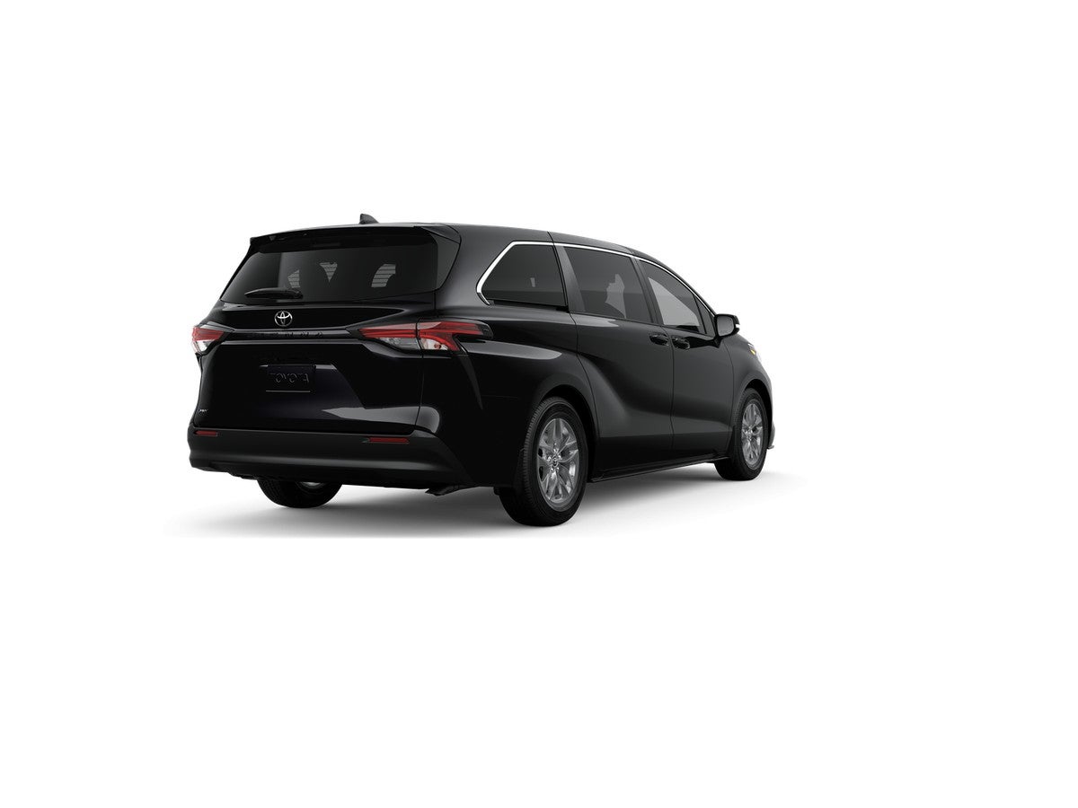 2026 Toyota Sienna LE 8 Passenger