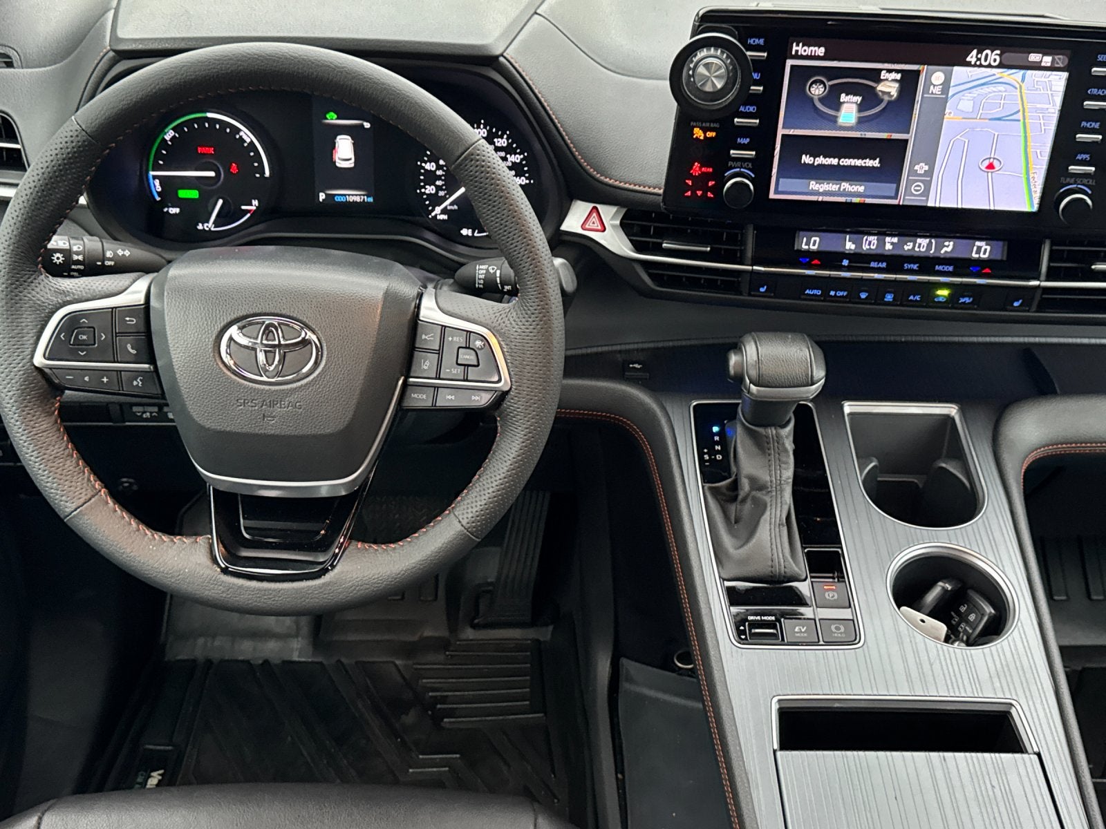 2023 Toyota Sienna XSE