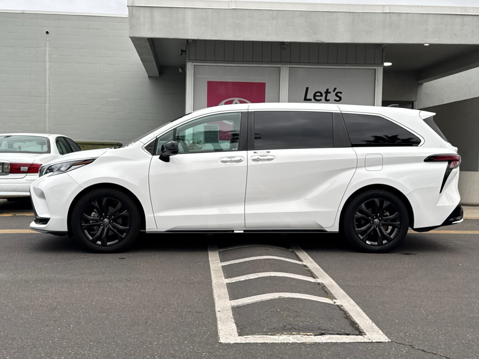2023 Toyota Sienna XSE