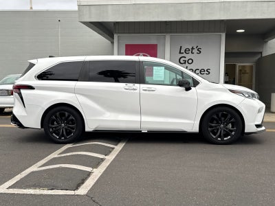 2023 Toyota Sienna XSE