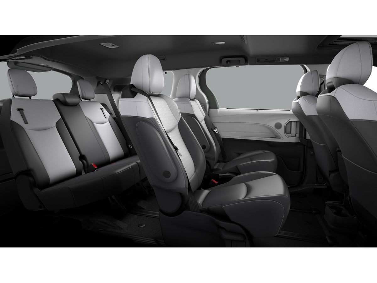 2026 Toyota Sienna XSE 7 Passenger