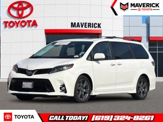 2018 Toyota Sienna SE Premium 8 Passenger