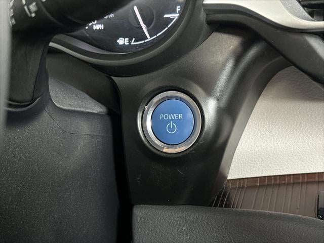 2024 Toyota Sienna XLE 8 Passenger