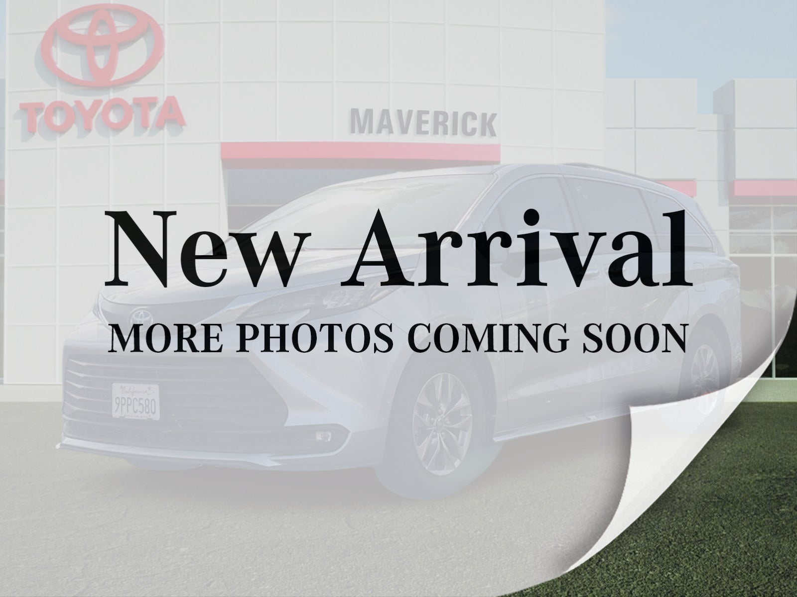 2025 Toyota Sienna XLE 8 Passenger