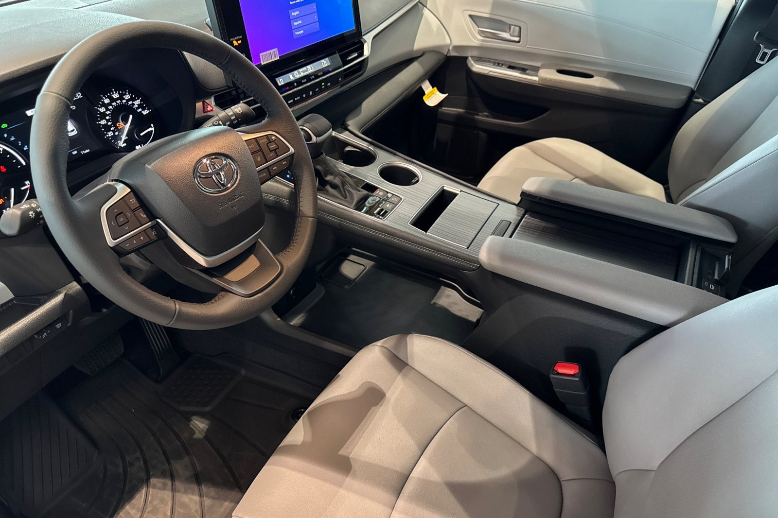 2026 Toyota Sienna XLE 8 Passenger