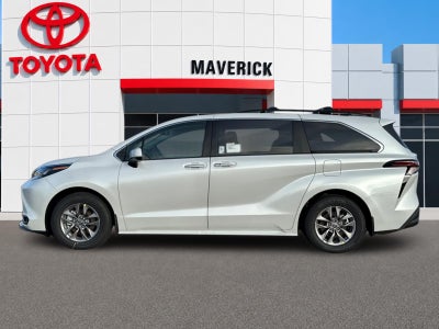 2026 Toyota Sienna XLE 8 Passenger