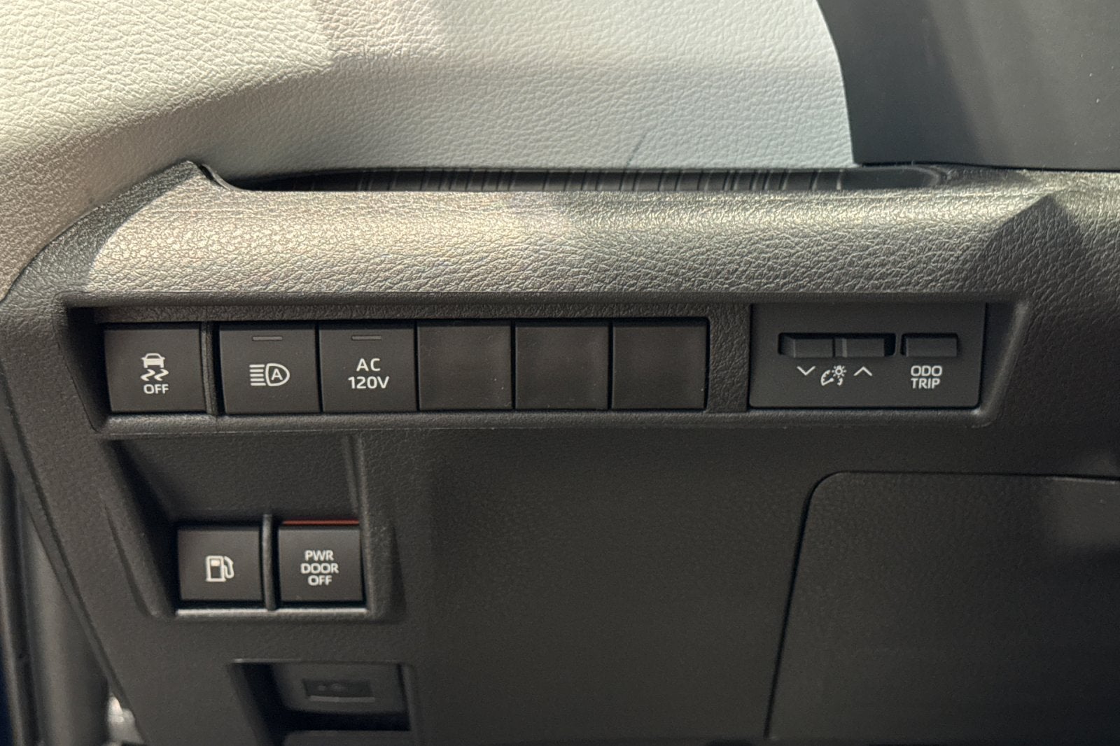 2026 Toyota Sienna XLE 8 Passenger