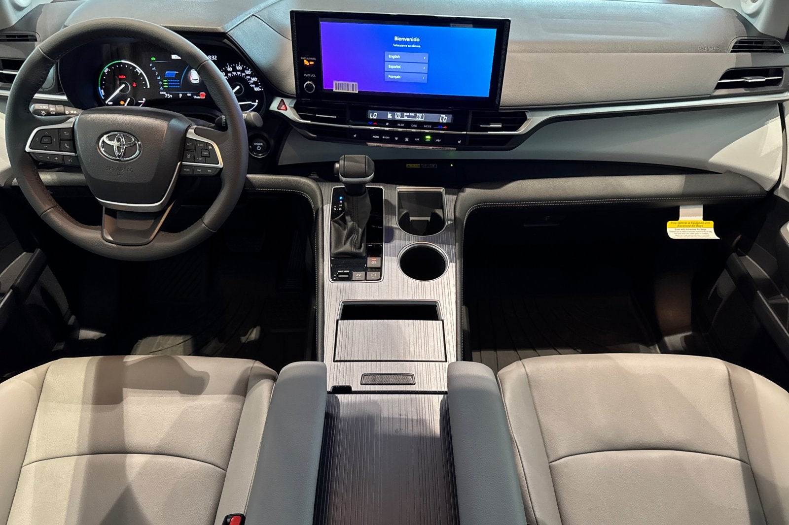 2026 Toyota Sienna XLE 8 Passenger