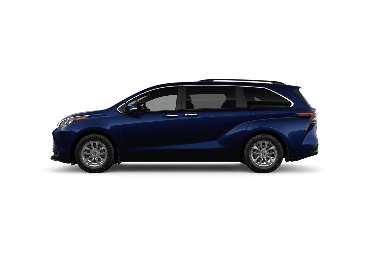 2026 Toyota Sienna XLE 8 Passenger