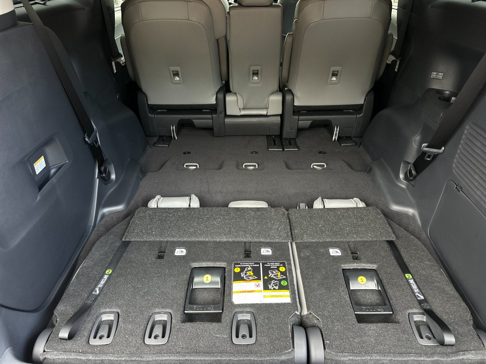 2026 Toyota Sienna XLE 8 Passenger