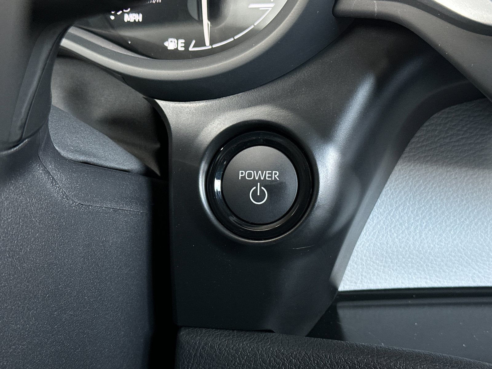 2026 Toyota Sienna XLE 8 Passenger