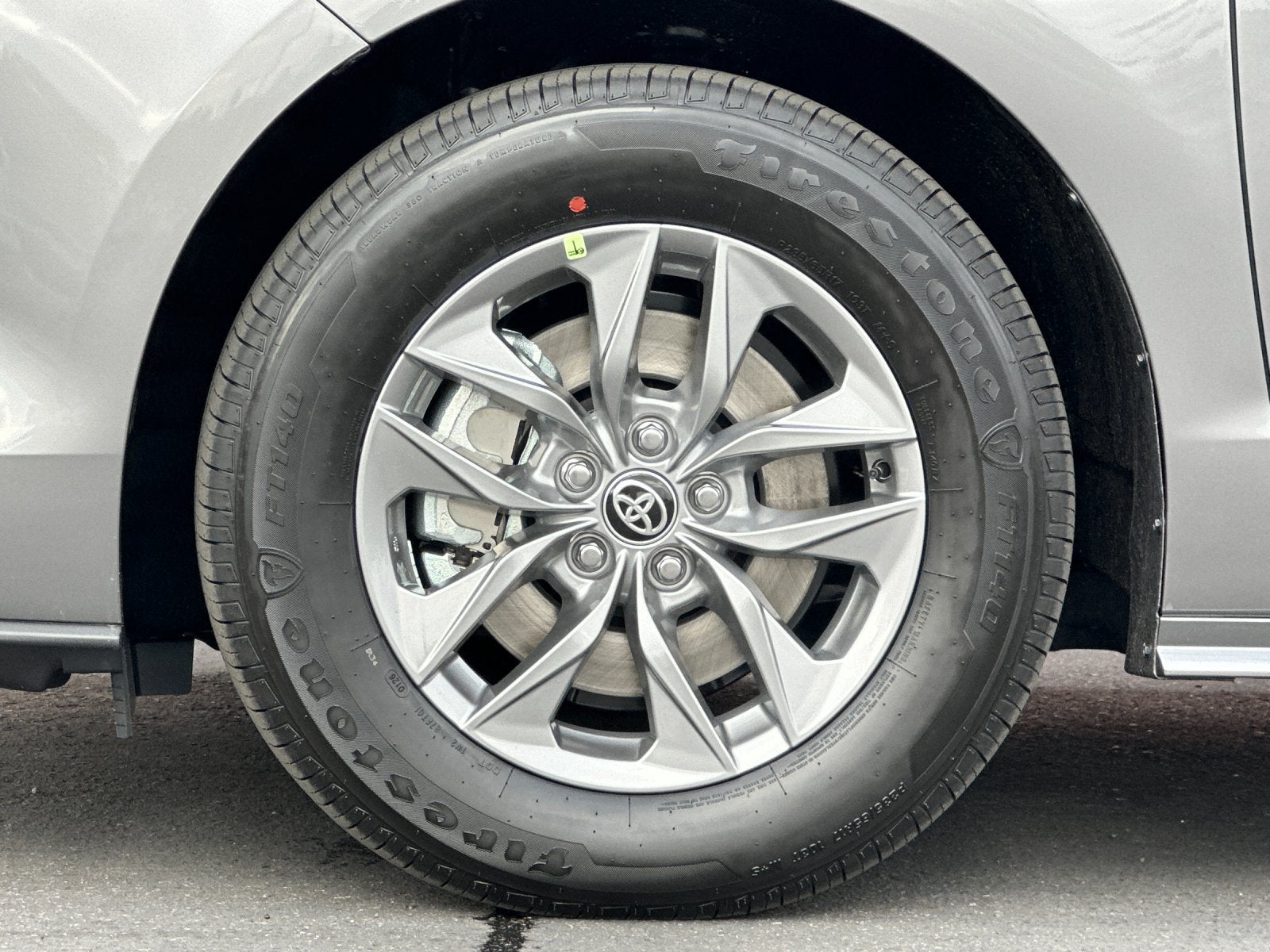 2026 Toyota Sienna XLE 8 Passenger