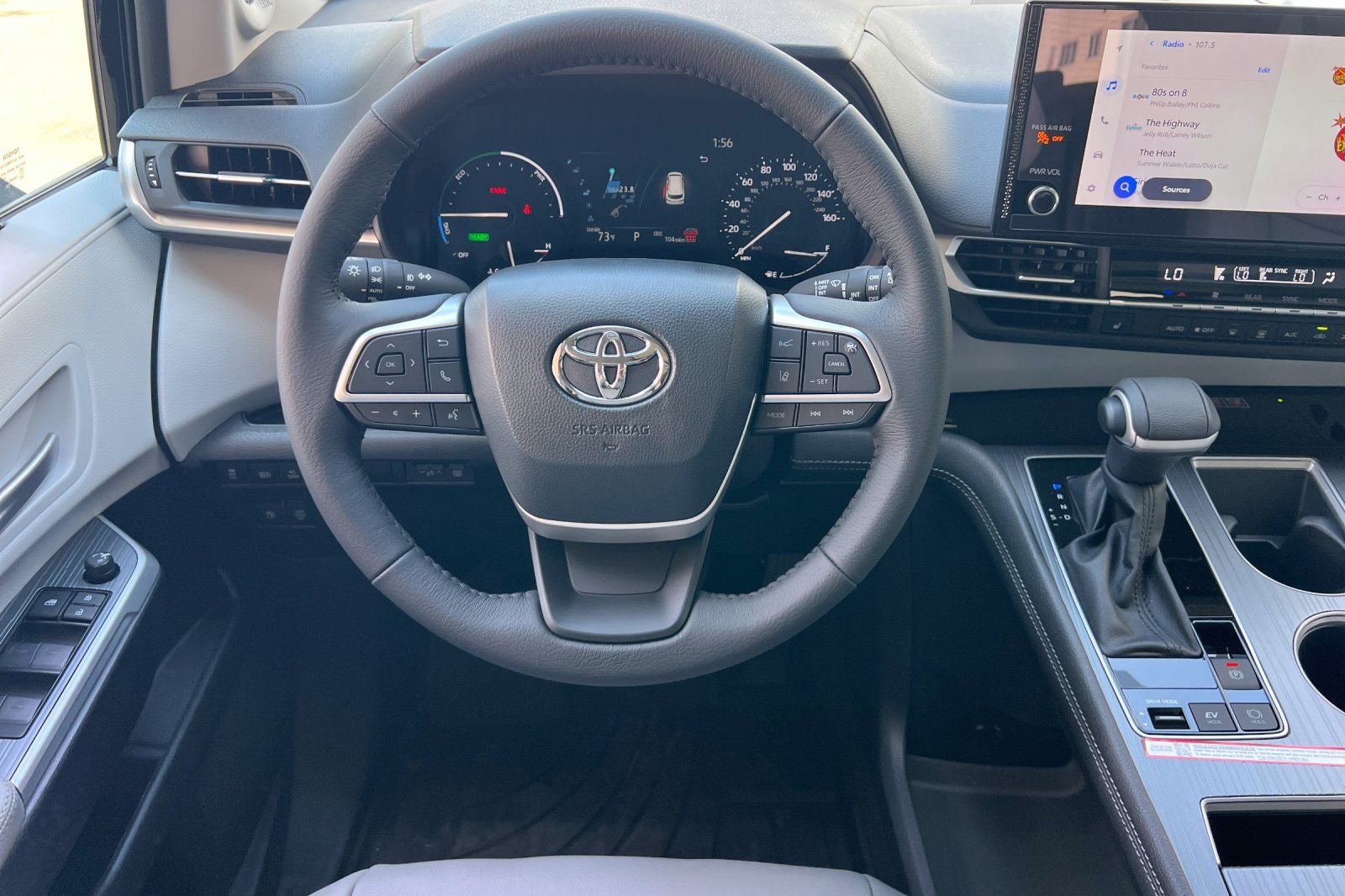 2026 Toyota Sienna XLE 8 Passenger