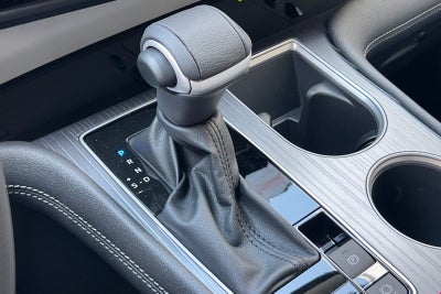 2026 Toyota Sienna XLE 8 Passenger