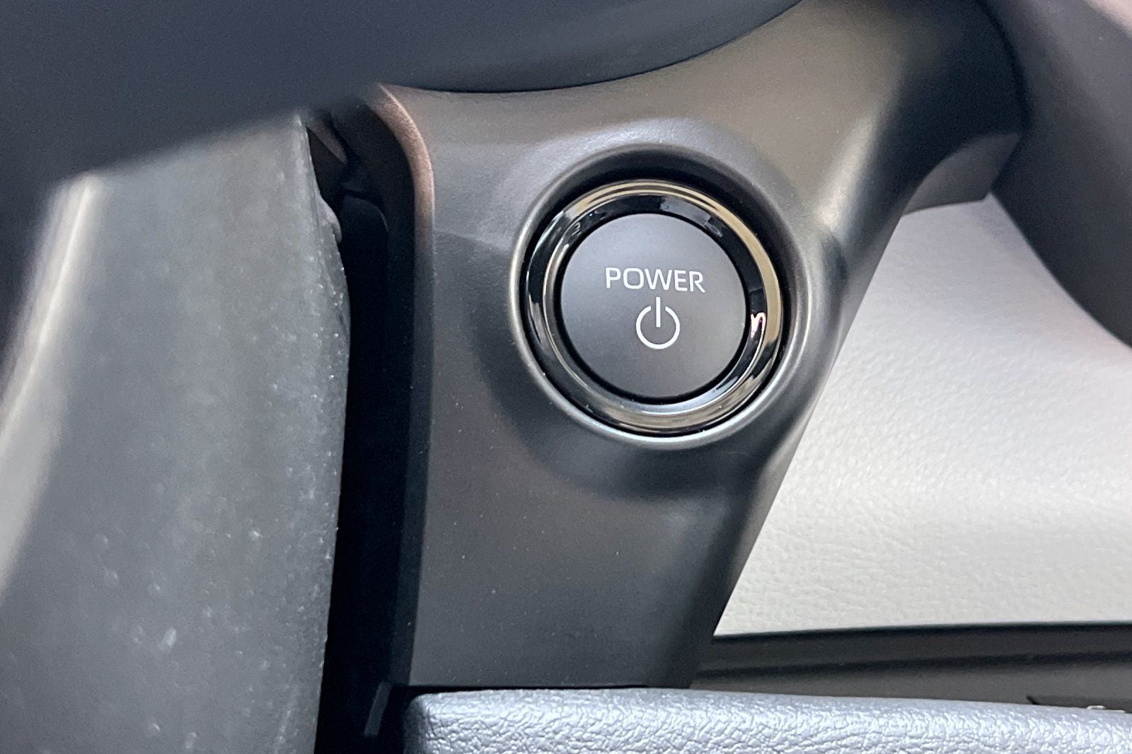 2026 Toyota Sienna XLE 8 Passenger