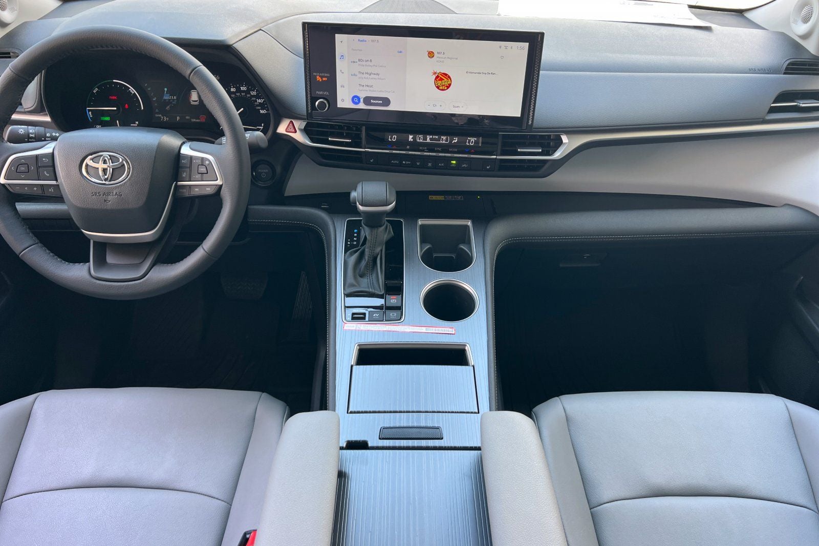 2026 Toyota Sienna XLE 8 Passenger