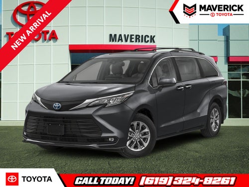 2025 Toyota Sienna XLE 8 Passenger