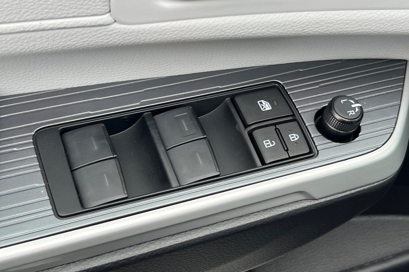 2026 Toyota Sienna XLE 7 Passenger