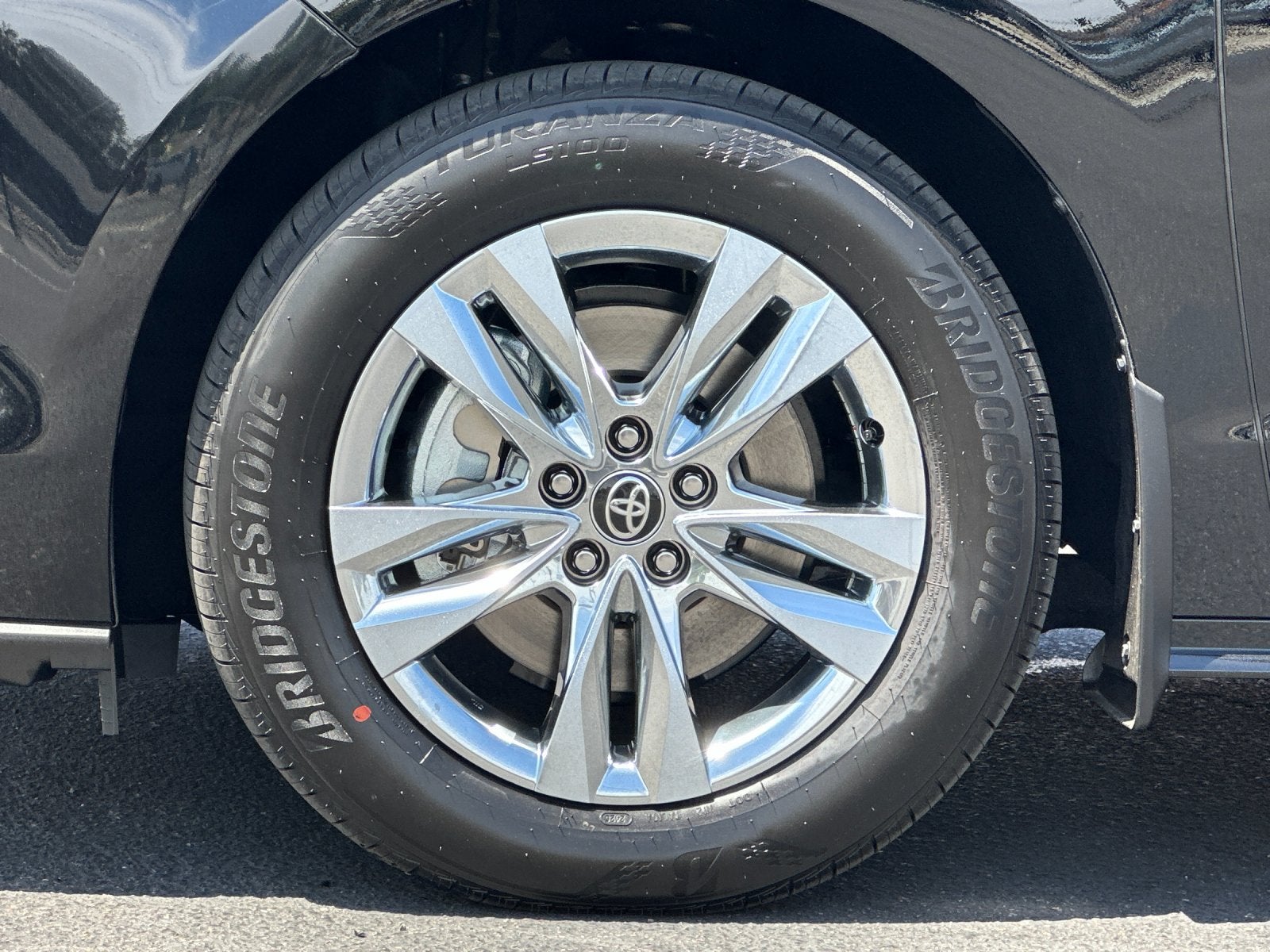 2026 Toyota Sienna XLE 7 Passenger