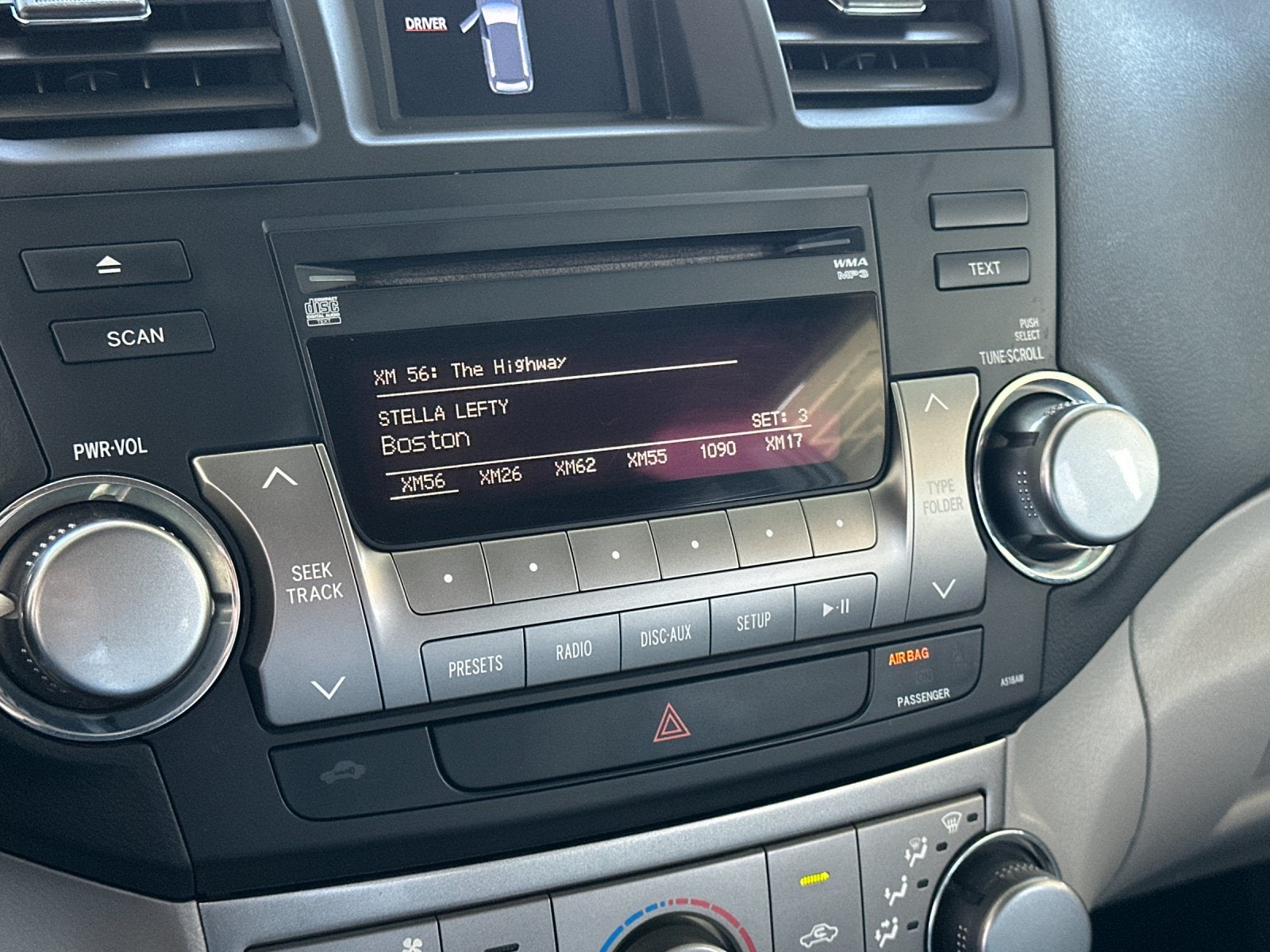 2011 Toyota Highlander Base