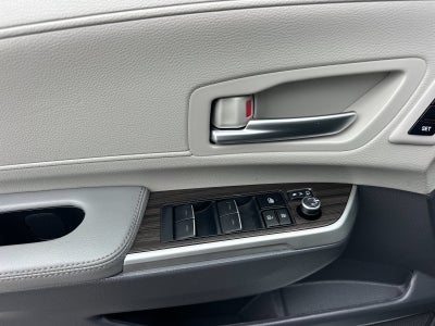 2024 Toyota Sienna Limited 7 Passenger