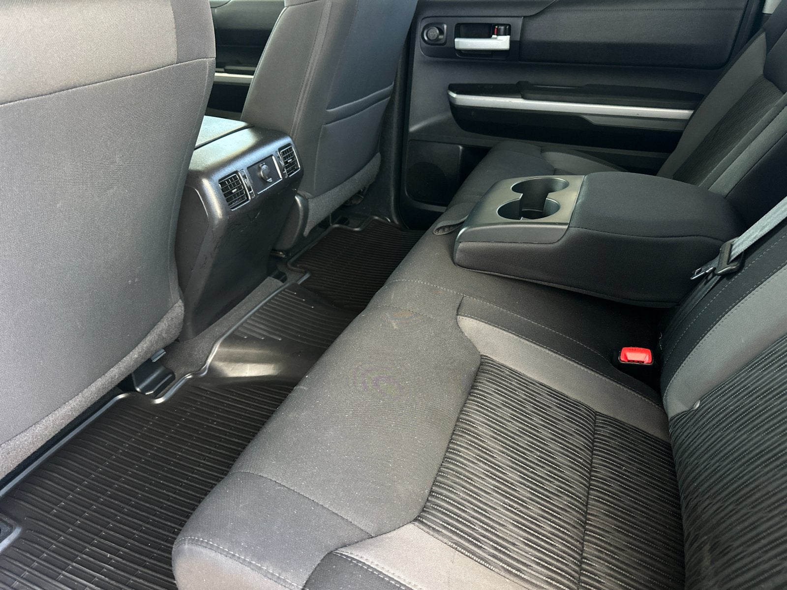 2016 Toyota Tundra SR5