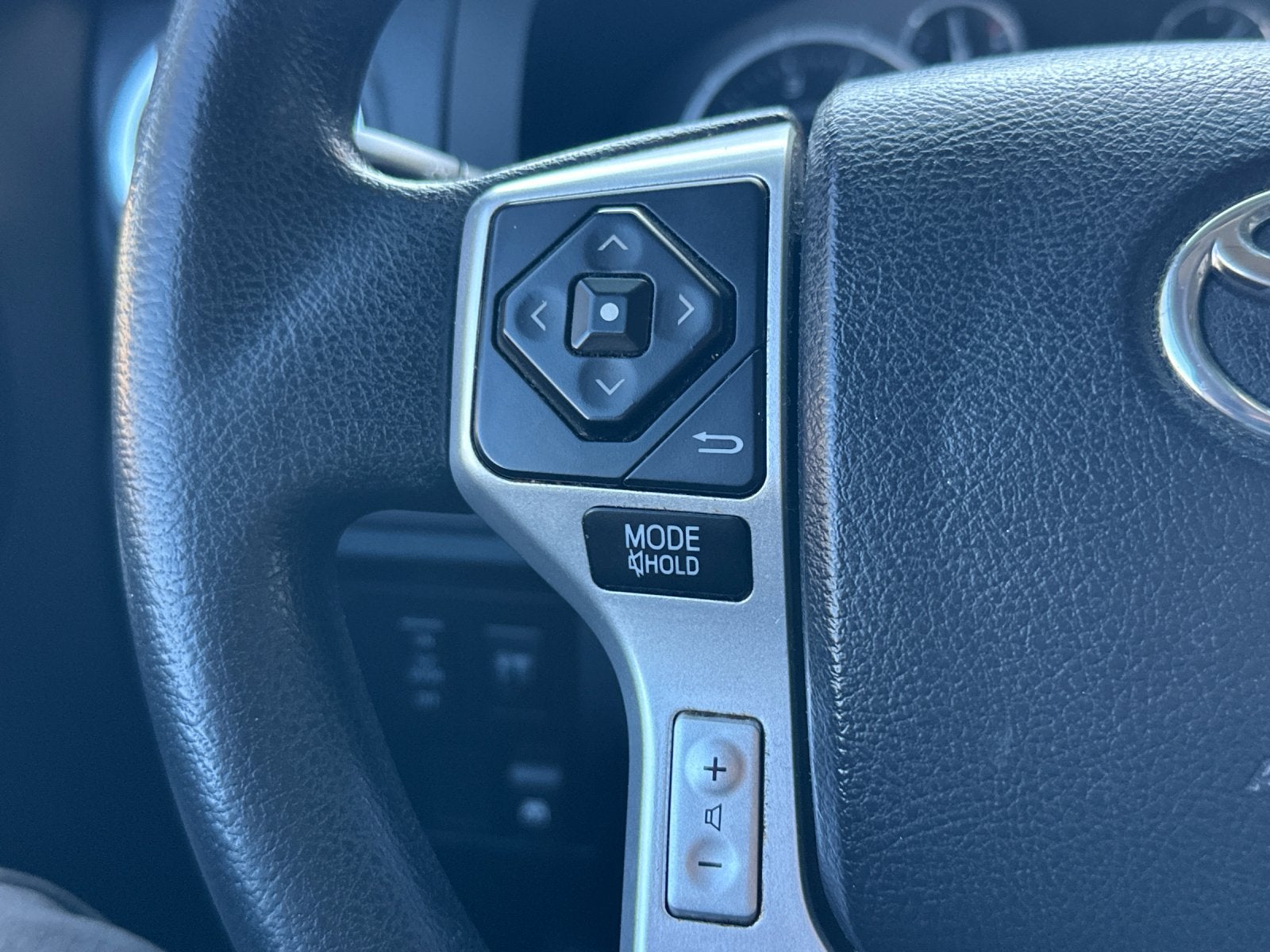 2015 Toyota Tundra SR5