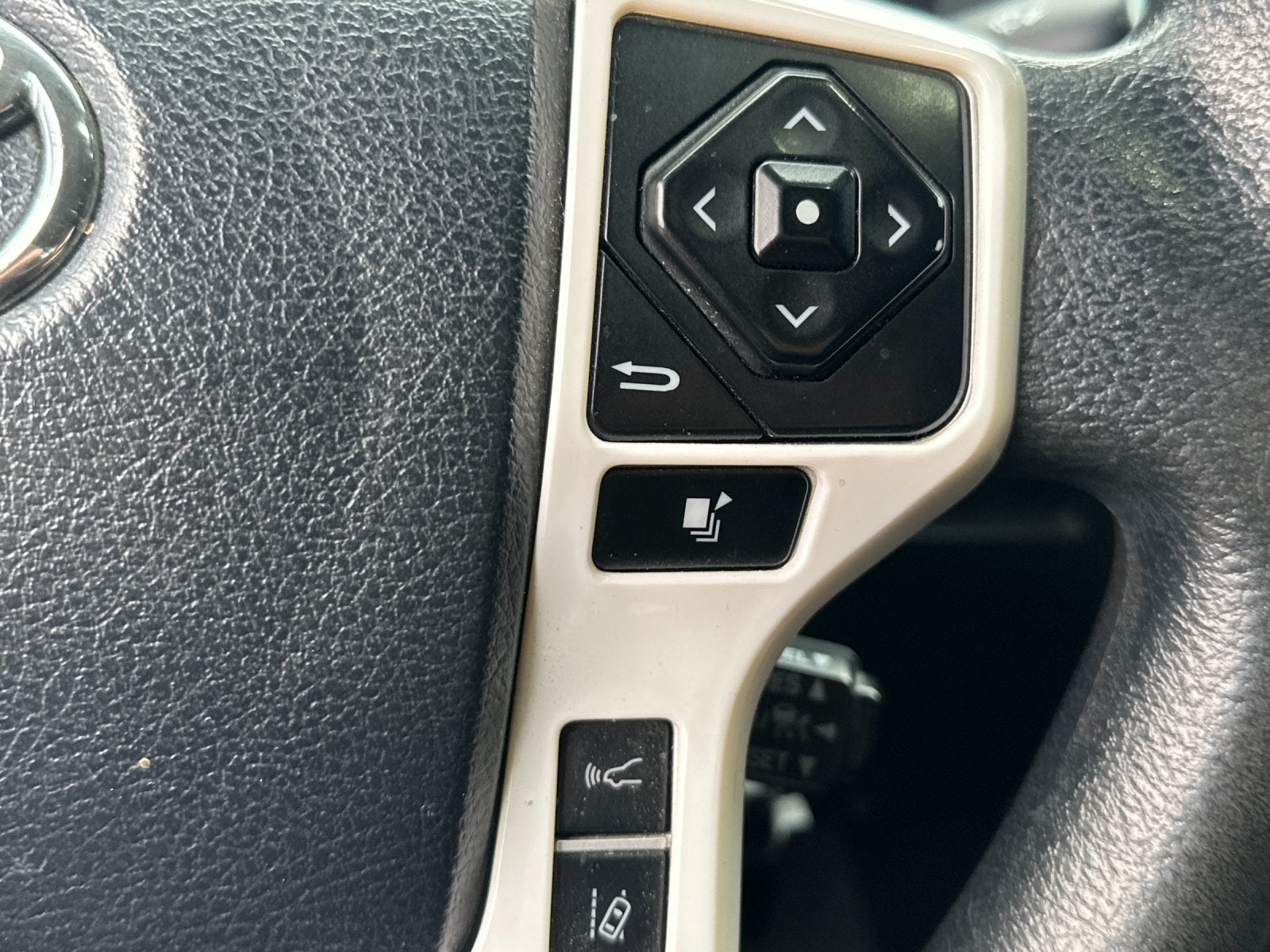 2018 Toyota Tundra SR5 4.6L V8