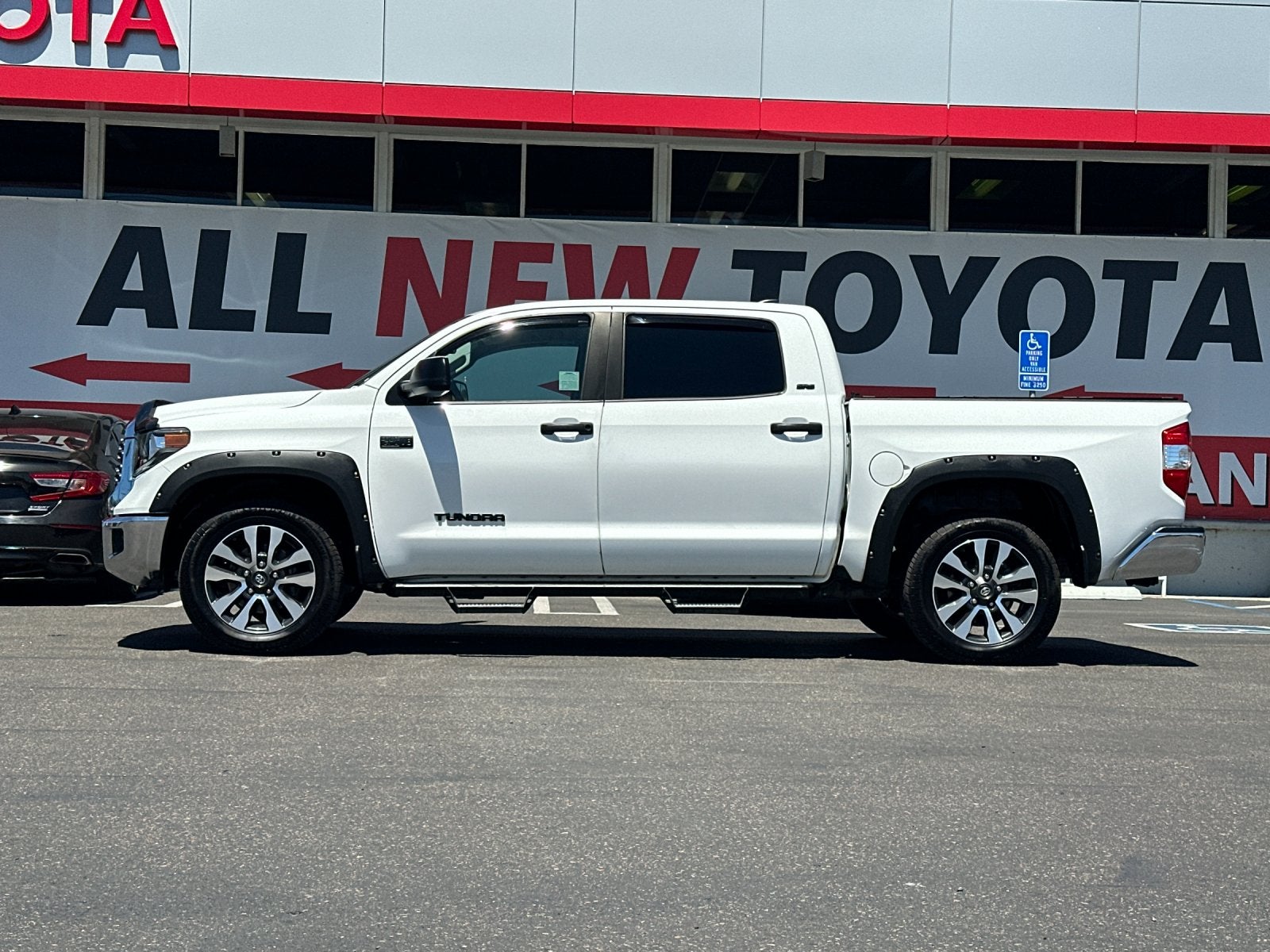 2020 Toyota Tundra SR5