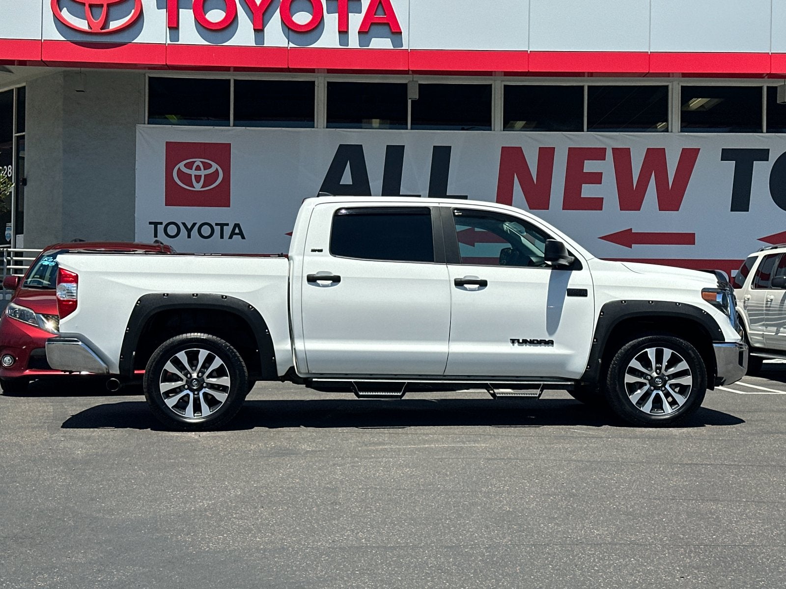 2020 Toyota Tundra SR5