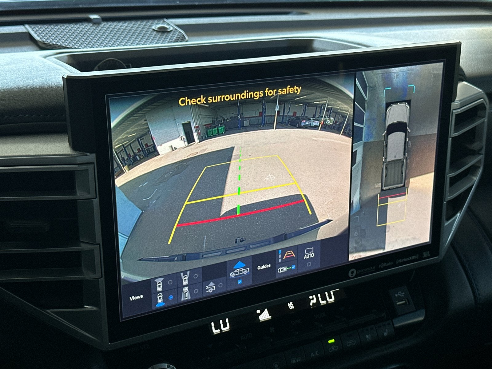 2023 Toyota Tundra Platinum