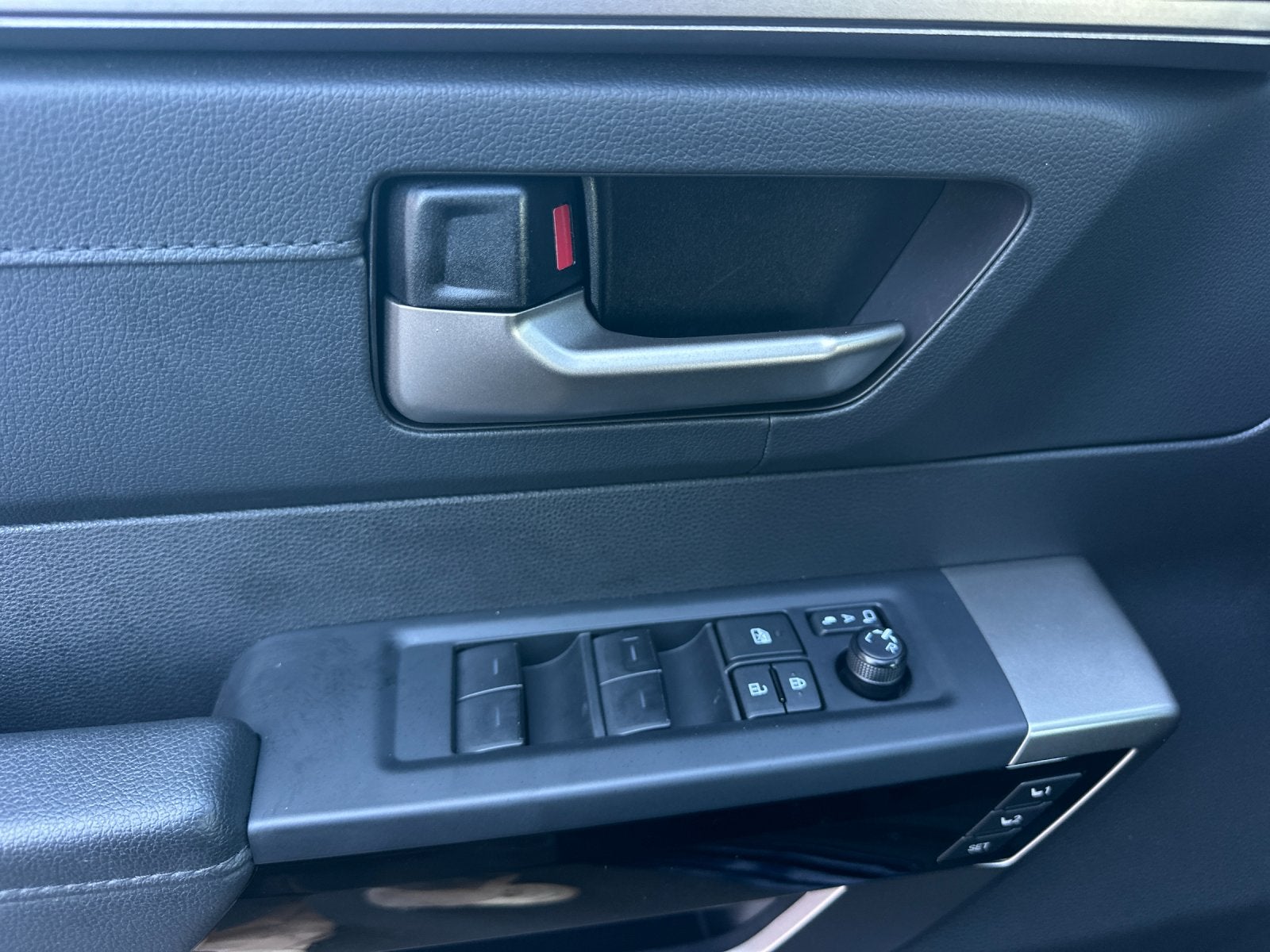 2025 Toyota Tundra Hybrid Limited