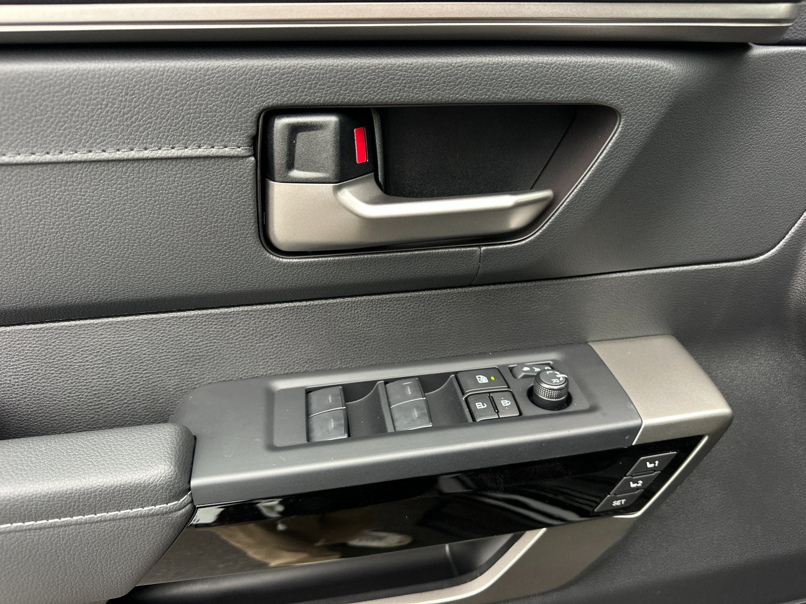 2026 Toyota Tundra Hybrid Limited