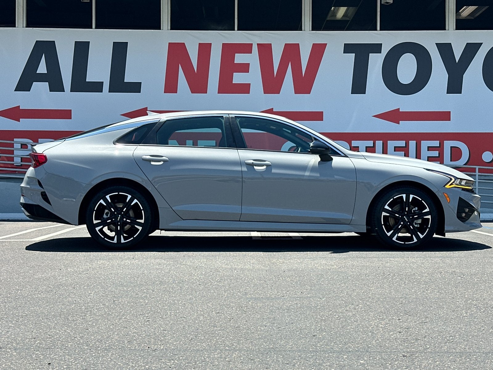 2023 Kia K5 GT-Line