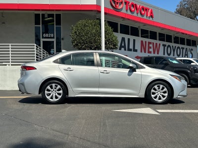 2025 Toyota Corolla LE