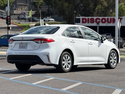 2025 Toyota Corolla LE